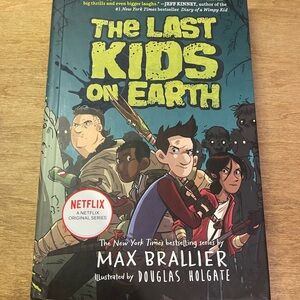 Max Brallier - The Last Kids On Earth Graphic Novel - brand new